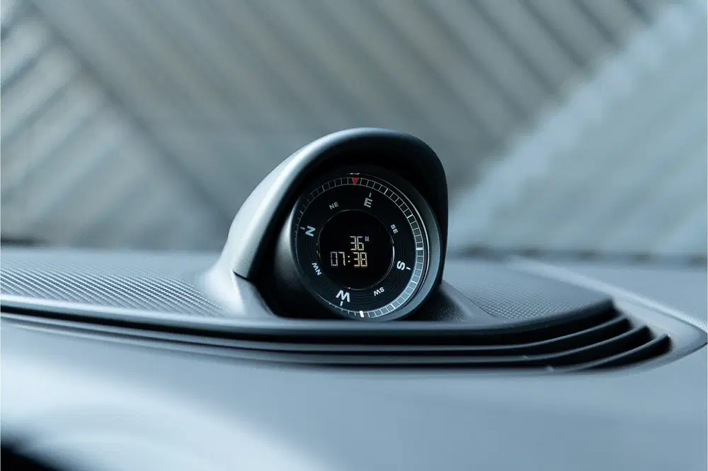 Porsche Taycan 4 93 kWh ACC Pano Luchtv Camera uit 2021, foto 8