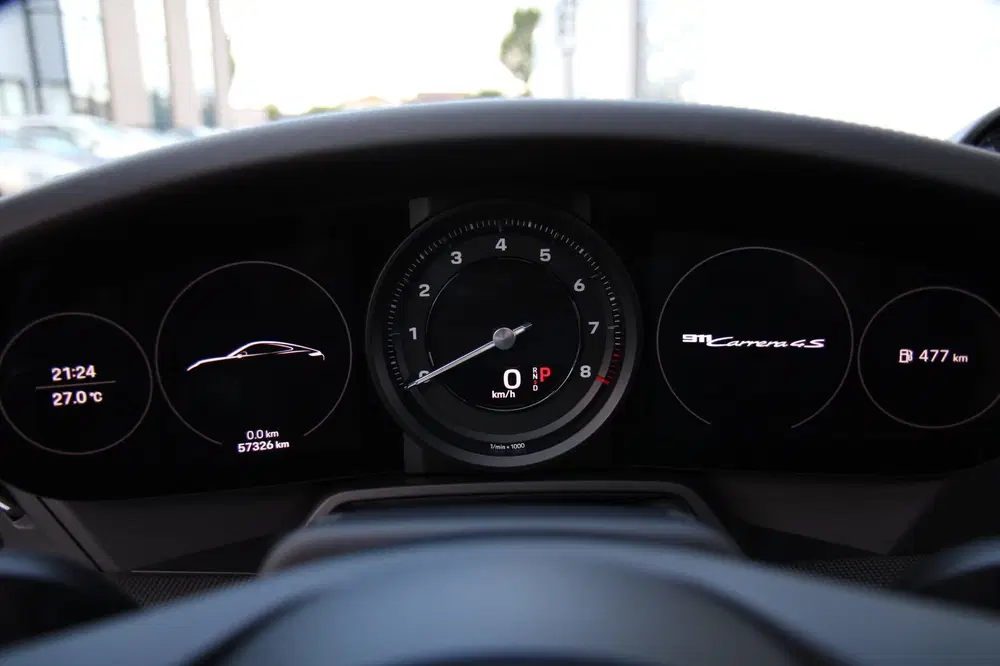 Porsche 911 3.0 Carrera 4 S Dealer onderhouden NAP App uit 2020, foto 14