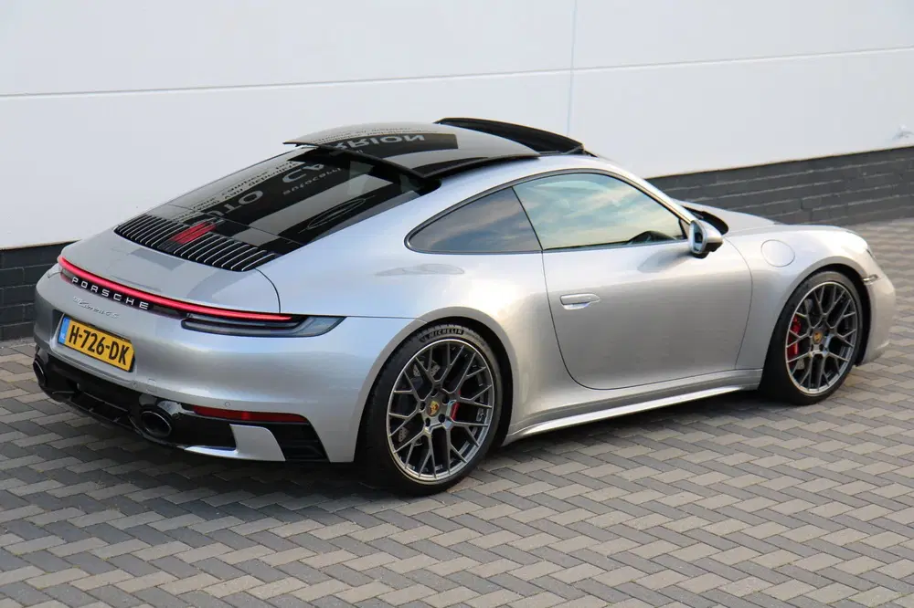Porsche 911 3.0 Carrera 4 S Dealer onderhouden NAP App uit 2020, foto 6
