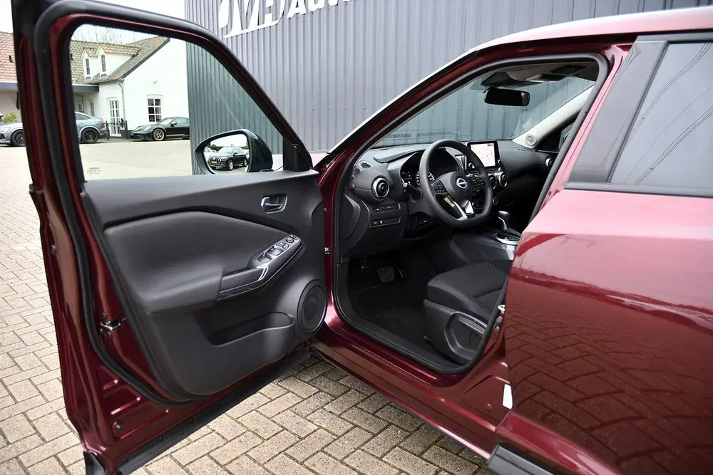 Nissan Juke 1.0 DiG-T AUT Acenta 10-2023 uit 2023, foto 10
