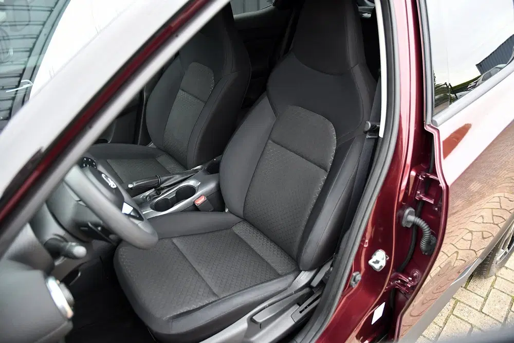 Nissan Juke 1.0 DiG-T AUT Acenta 10-2023 uit 2023, foto 8