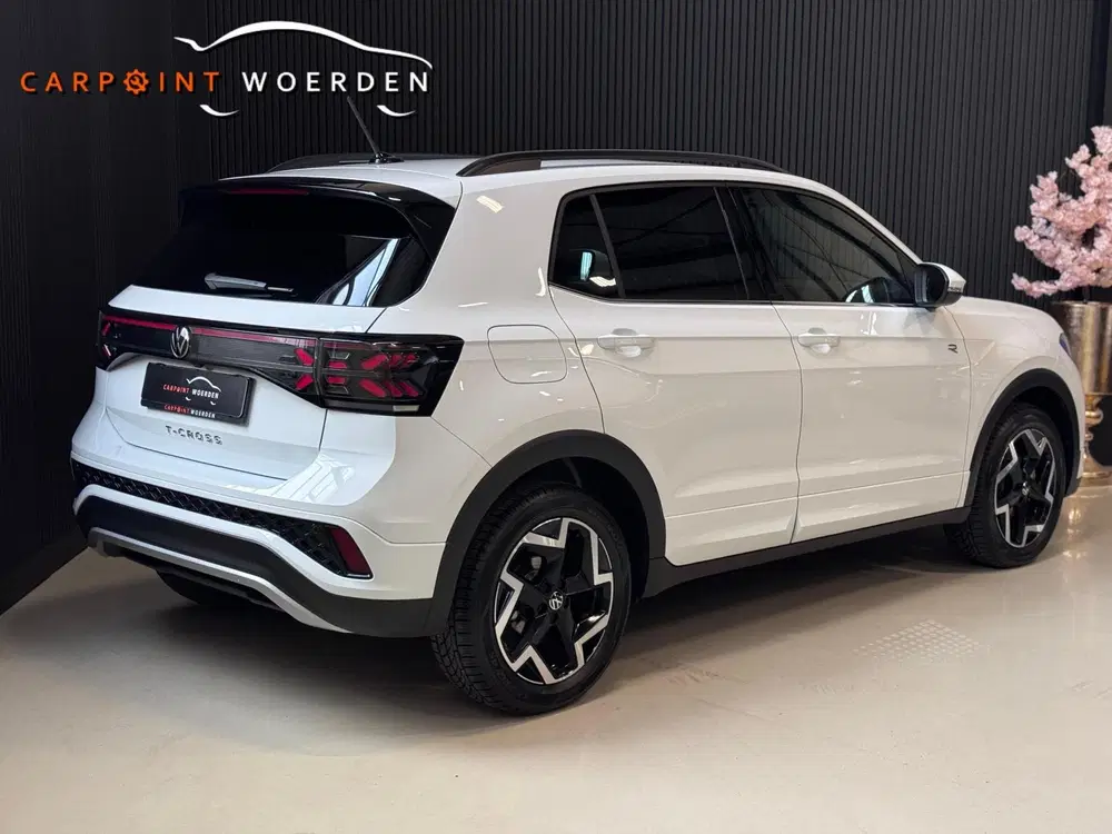 Volkswagen T-Cross 1.5 TSI R-Line DSG uit 2025, foto 2