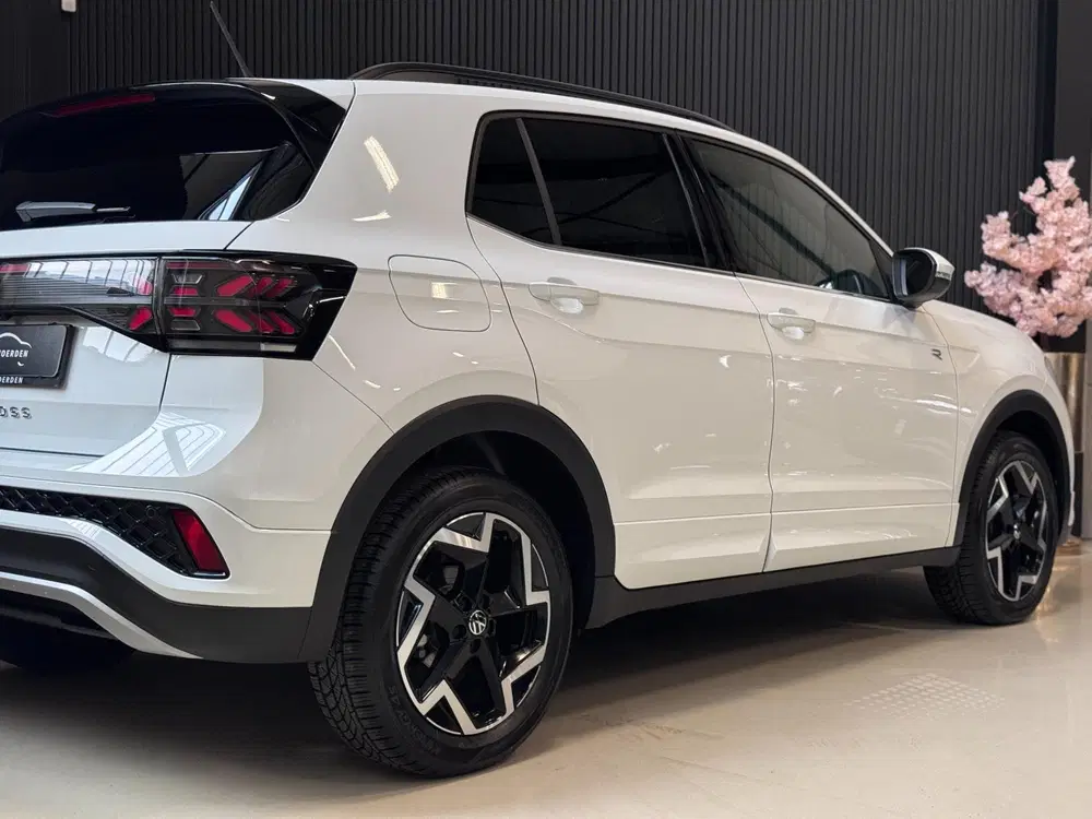 Volkswagen T-Cross 1.5 TSI R-Line DSG uit 2025, foto 4
