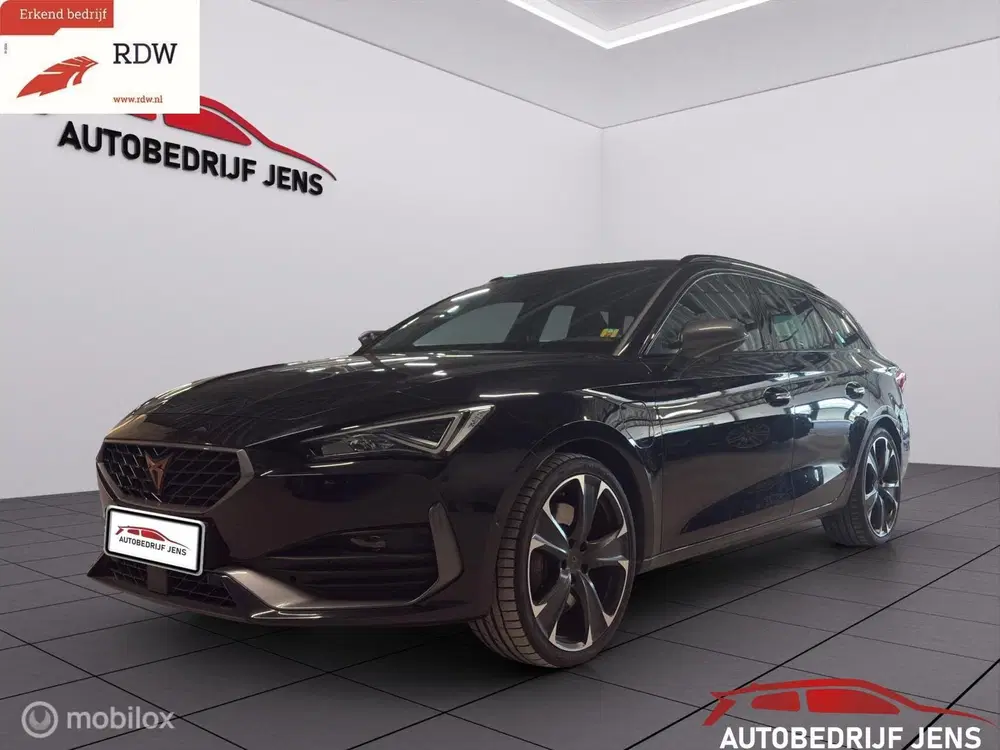 Cupra Leon 1.4 VZ e-Hybrid Black Edition uit 2022