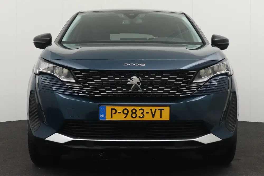 Peugeot 3008 1.2 131 PK Aut. Allure Avantage Carplay Ca uit 2022, foto 3