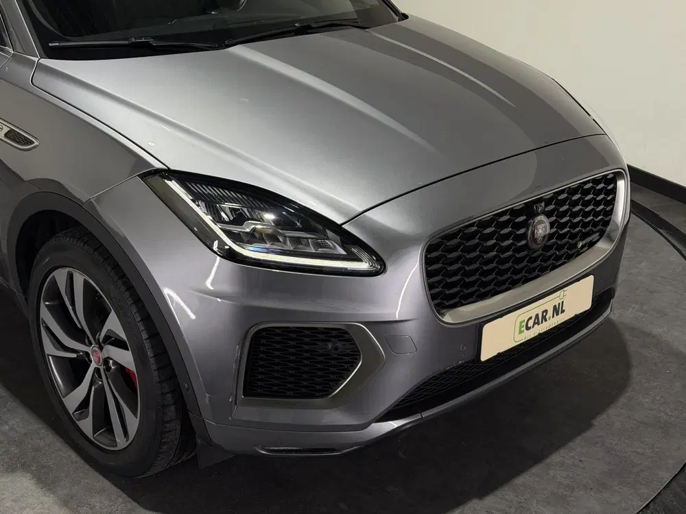 Jaguar E-Pace 1.5 P300e AWD R-Dynamic S uit 2022, foto 11