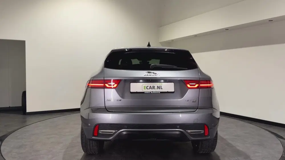 Jaguar E-Pace 1.5 P300e AWD R-Dynamic S uit 2022, foto 4