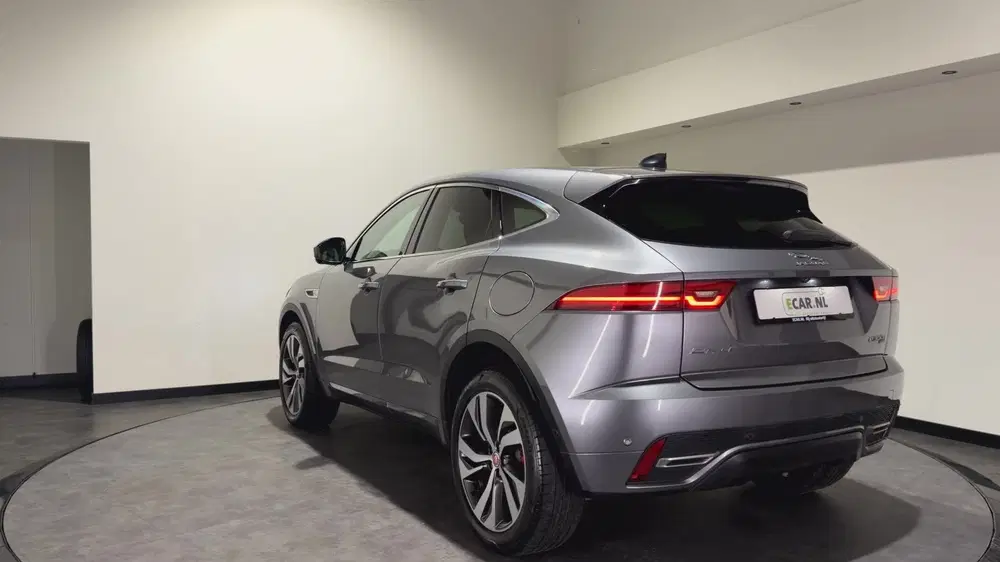 Jaguar E-Pace 1.5 P300e AWD R-Dynamic S uit 2022, foto 5