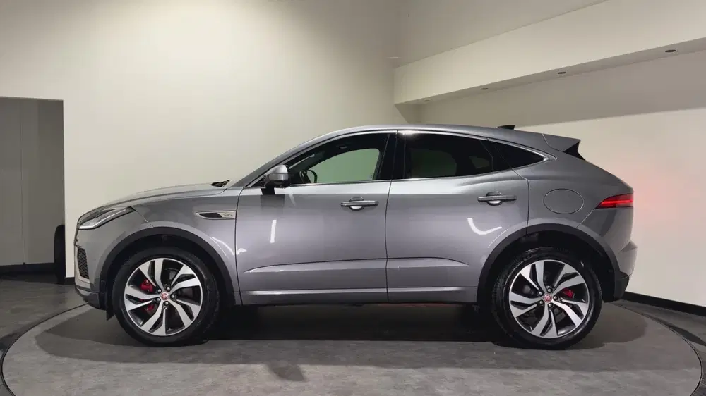Jaguar E-Pace 1.5 P300e AWD R-Dynamic S uit 2022, foto 6