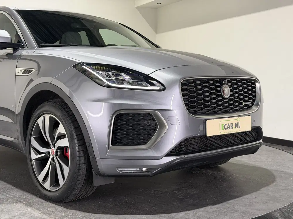 Jaguar E-Pace 1.5 P300e AWD R-Dynamic S uit 2022, foto 9