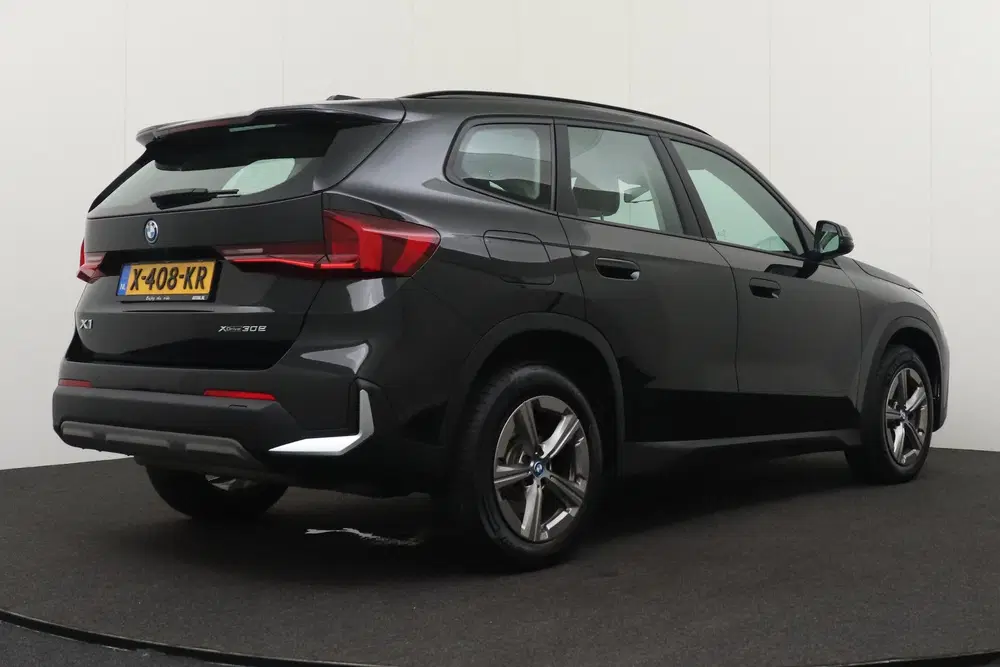 BMW X1 xDrive30e Carplay Camera Leder (bj 2023 uit 2023, foto 2
