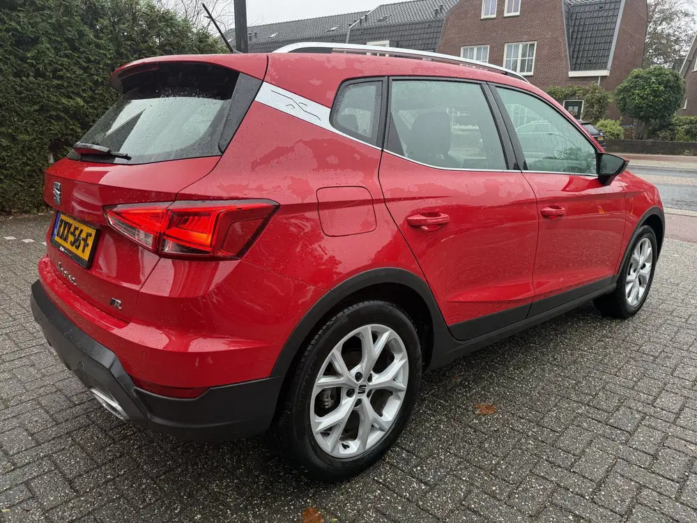 SEAT Arona 1.0 TSi 110pk FR Business Connect uit 2023, foto 6