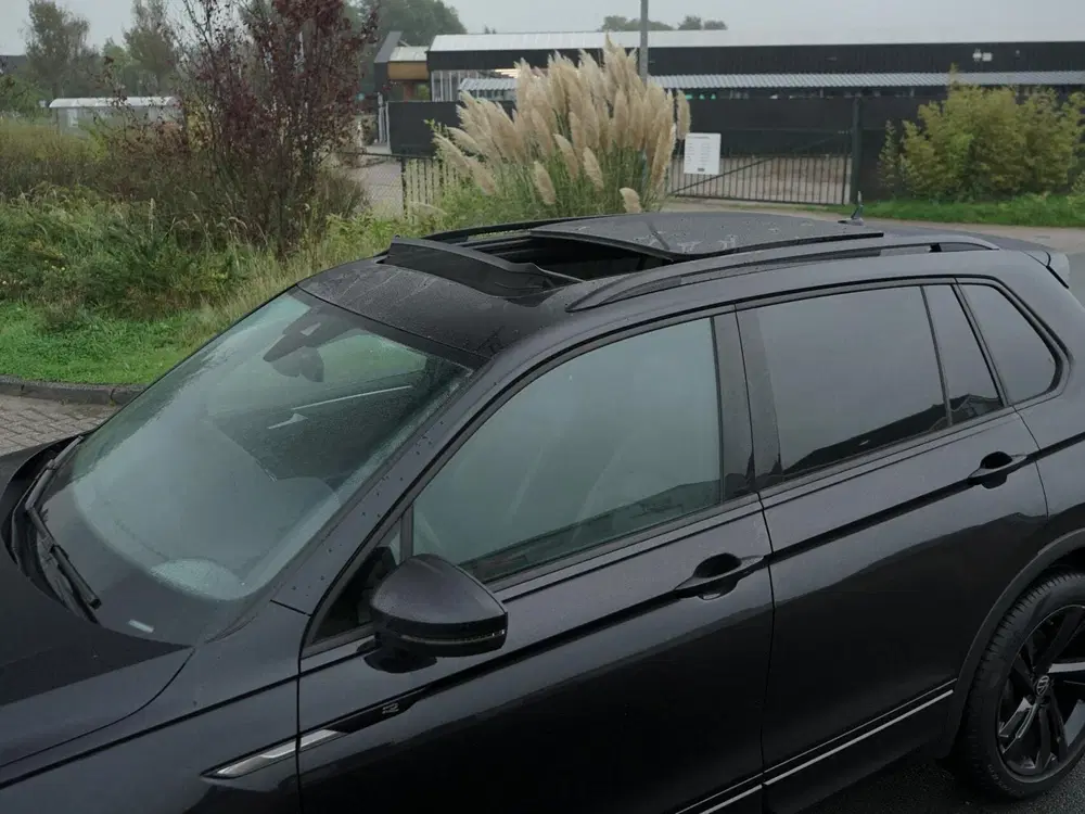 Volkswagen Tiguan 1.5 TSI R-Line Panoramadak uit 2023, foto 6