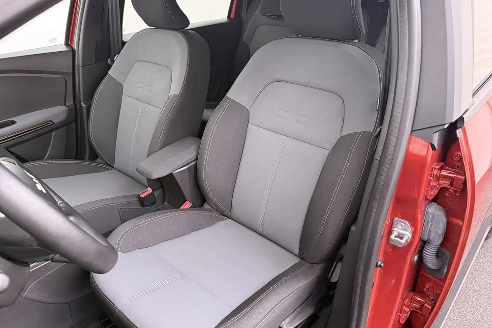 Dacia Jogger 1.6 Hybrid 140 Extreme 7p. Trekhaak Afn.Ca uit 2023, foto 9