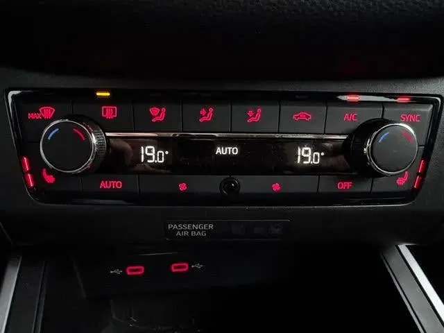 SEAT Arona 1.0 TSI FR Beats Business Intense Plus Air uit 2021, foto 8