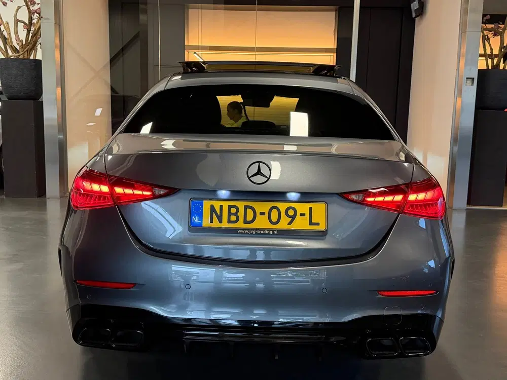 Mercedes-Benz C-Klasse 300 e star Edition AMG Night Pano Mem uit 2025, foto 8