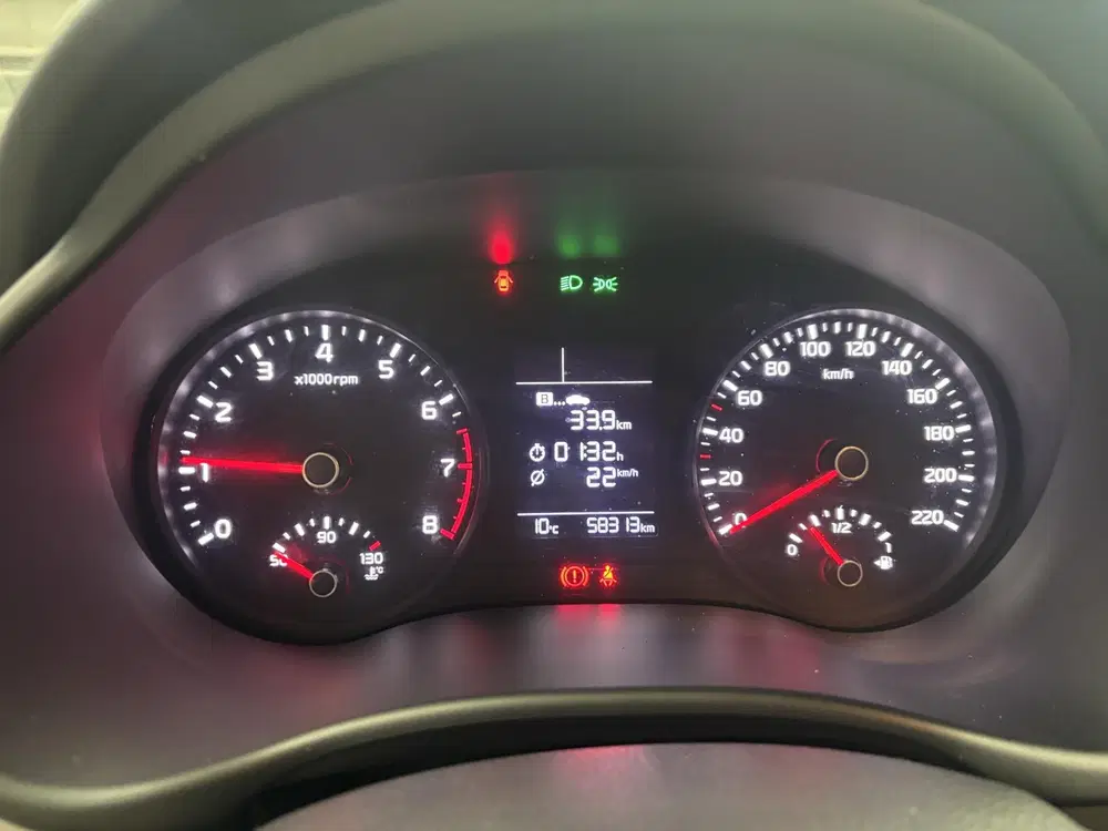 Kia Stonic 1.0 T-GDi DynamicLine uit 2020, foto 4