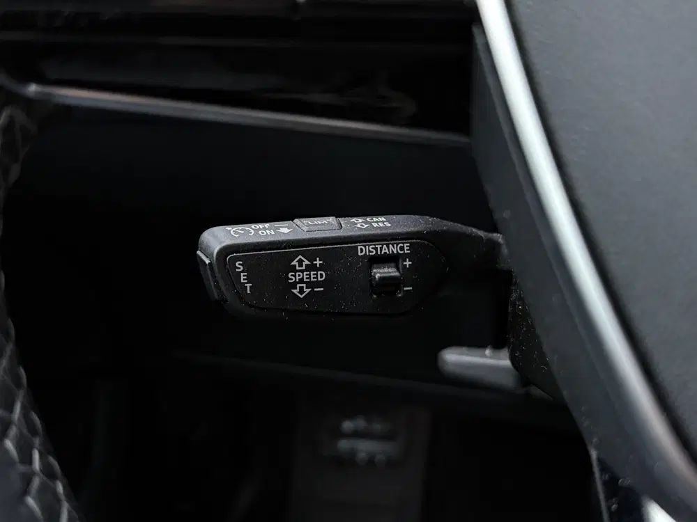 Audi Q8 quattro S Edition 95 kWh PANO uit 2023, foto 11