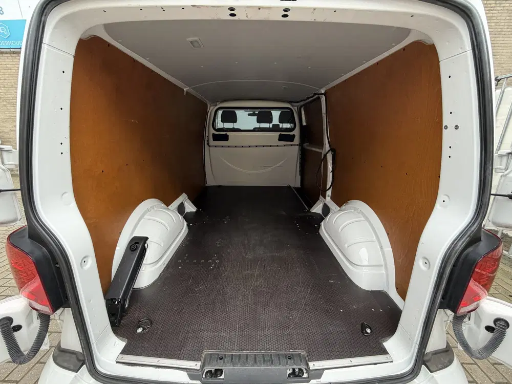 Volkswagen Transporter 2.0 TDI 110PK Euro 6 L2H1 Apple CarPl uit 2020, foto 13
