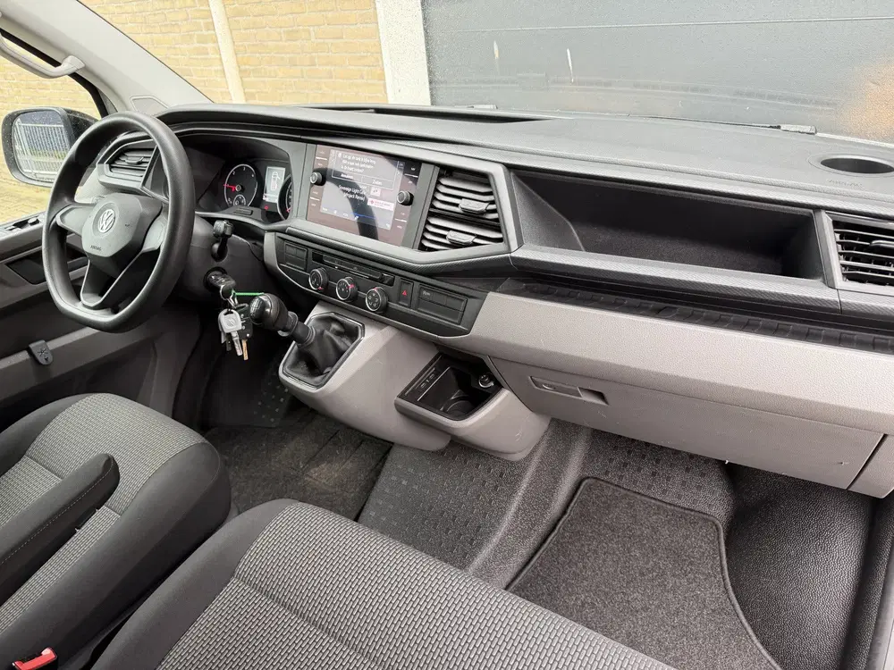 Volkswagen Transporter 2.0 TDI 110PK Euro 6 L2H1 Apple CarPl uit 2020, foto 5