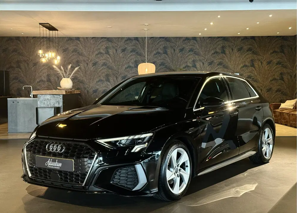 Audi A3 30 TFSI S Edition I Automaat I Virtual Coc uit 2022