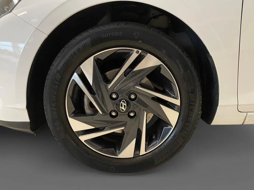 Hyundai i20 1.0 TURBO uit 2022, foto 8