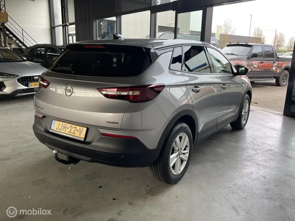 Opel Grandland 1.2 Turbo Edition uit 2019, foto 4