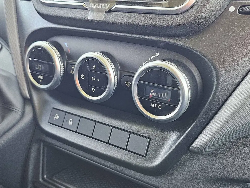 Iveco Daily 35S18HV 3.0 L4H2 3.0 Automaat 3zits Airco uit 2023, foto 9
