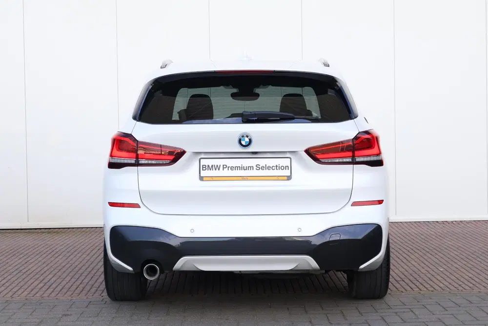 BMW X1 xDrive25e uit 2022, foto 8