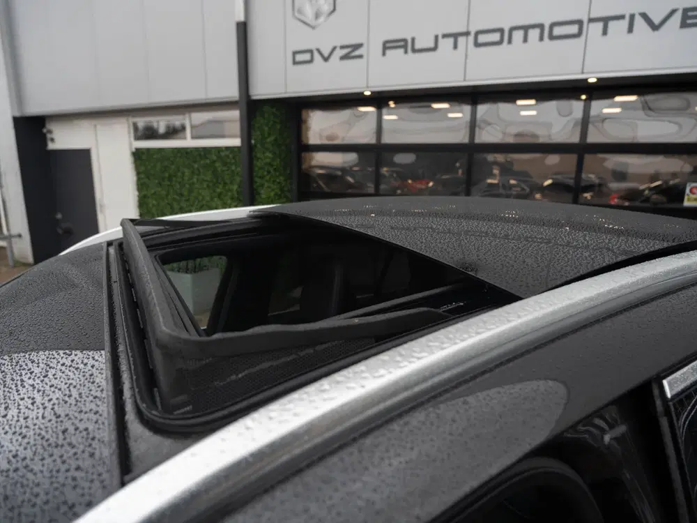 Mercedes-Benz GLC 300e 313PK 4MATIC AMG Line uit 2023, foto 3