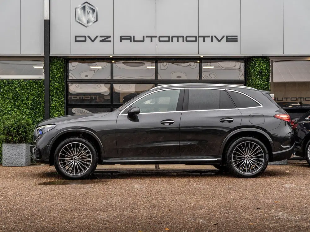 Mercedes-Benz GLC 300e 313PK 4MATIC AMG Line uit 2023, foto 8