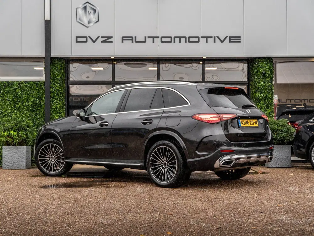 Mercedes-Benz GLC 300e 313PK 4MATIC AMG Line uit 2023, foto 9
