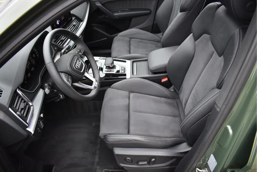 Audi Q5 55 TFSI e S-Line 367 Pk Pano Luchtvering M uit 2021, foto 6