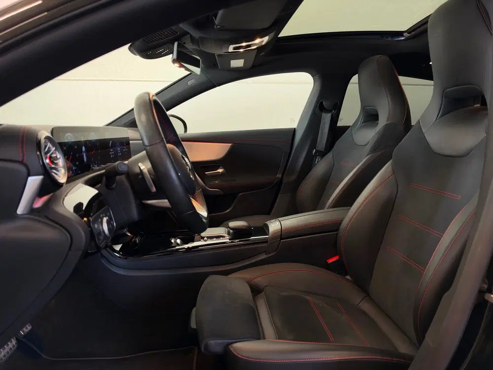 Mercedes-Benz CLA 200 AMG Pano uit 2022, foto 12