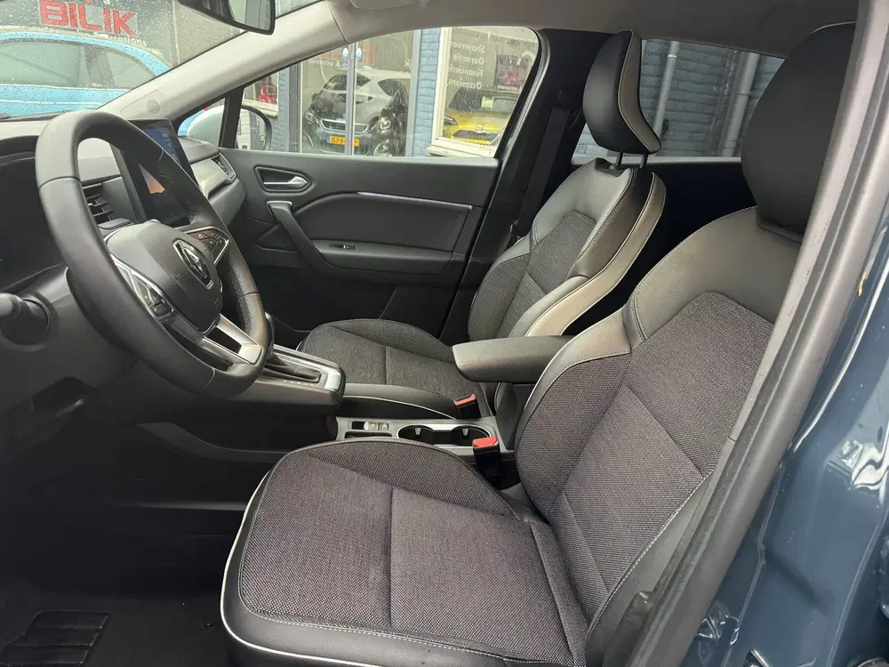 Renault Captur 1.6 E-Tech Plug-in Hybrid 160 Intens uit 2022, foto 11