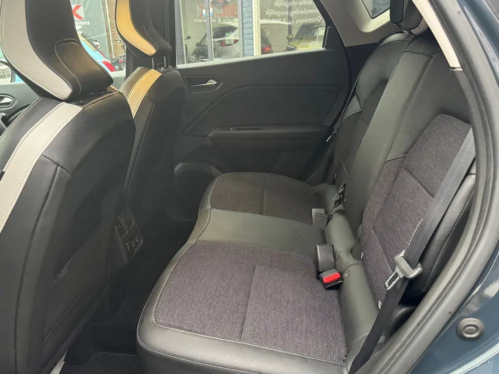 Renault Captur 1.6 E-Tech Plug-in Hybrid 160 Intens uit 2022, foto 13