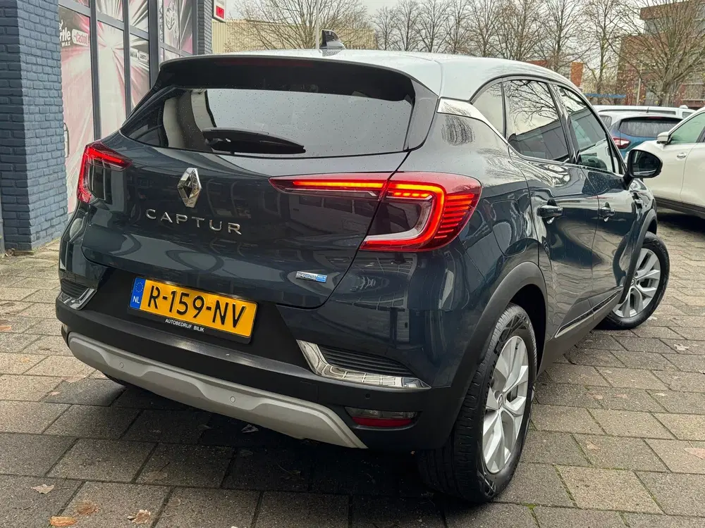 Renault Captur 1.6 E-Tech Plug-in Hybrid 160 Intens uit 2022, foto 8