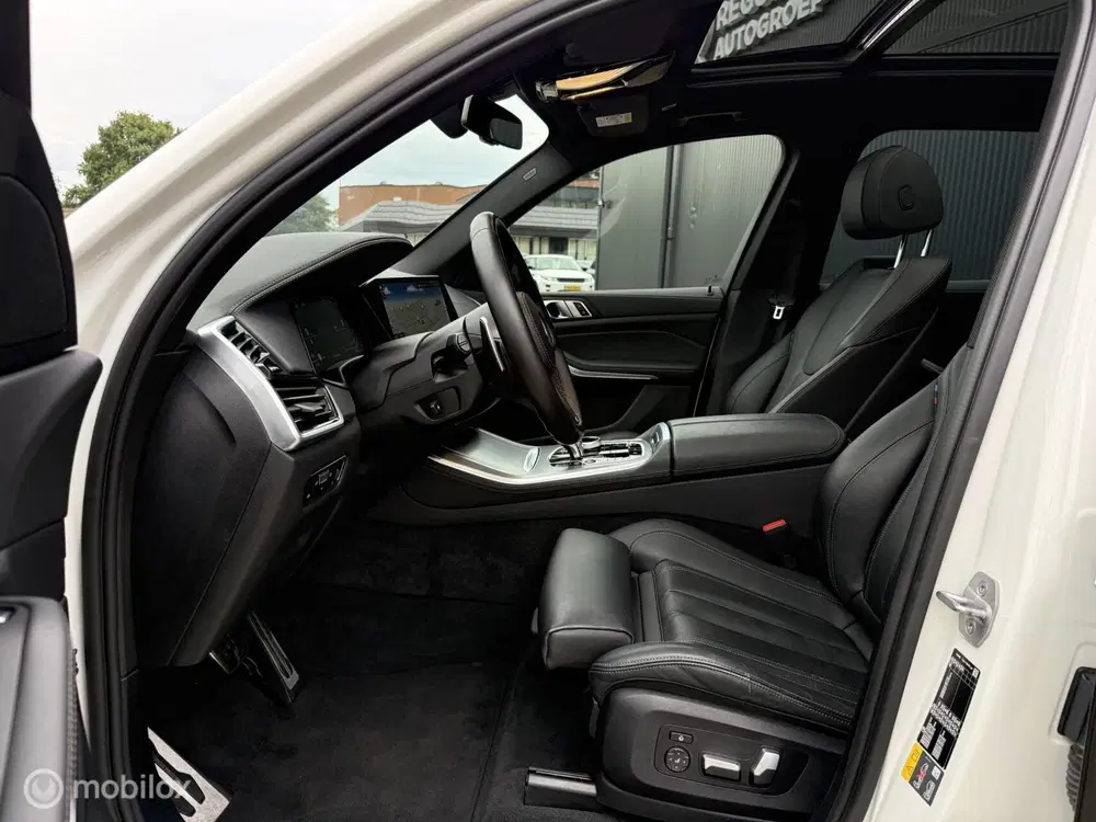 BMW X5 xDrive45e High Executive M-Pakket Performa uit 2021, foto 12