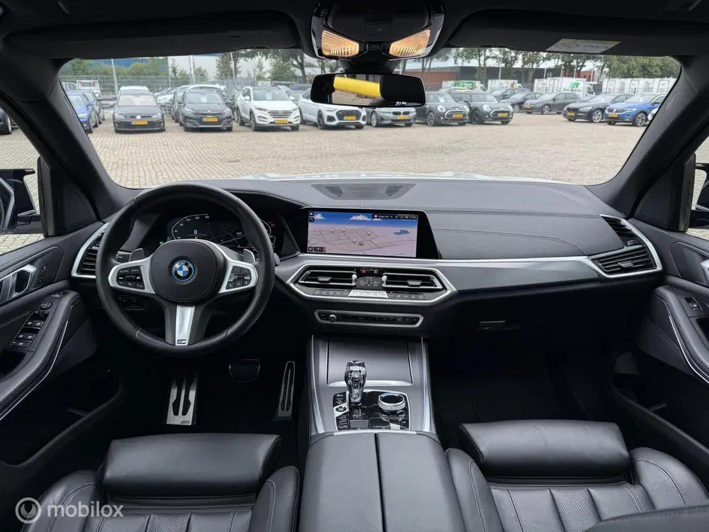 BMW X5 xDrive45e High Executive M-Pakket Performa uit 2021, foto 2