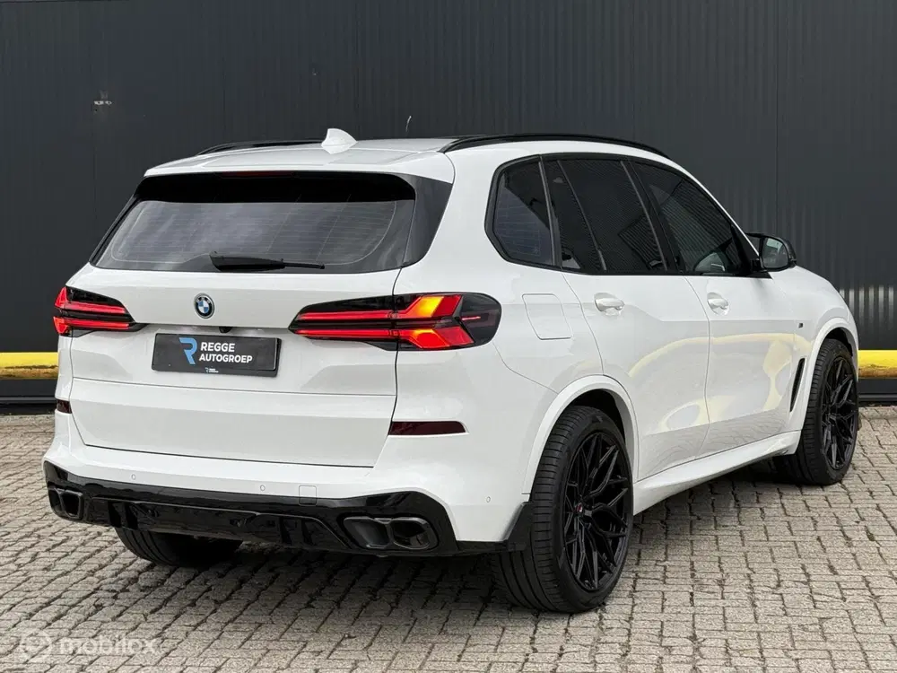 BMW X5 xDrive45e High Executive M-Pakket Performa uit 2021, foto 3