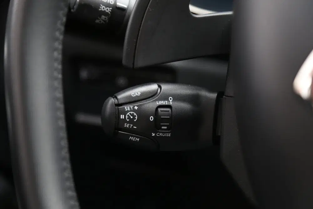 Citroën C5 Aircross 1.6 Plug-in Hybrid 225 Shine Navi ACC L uit 2023, foto 11