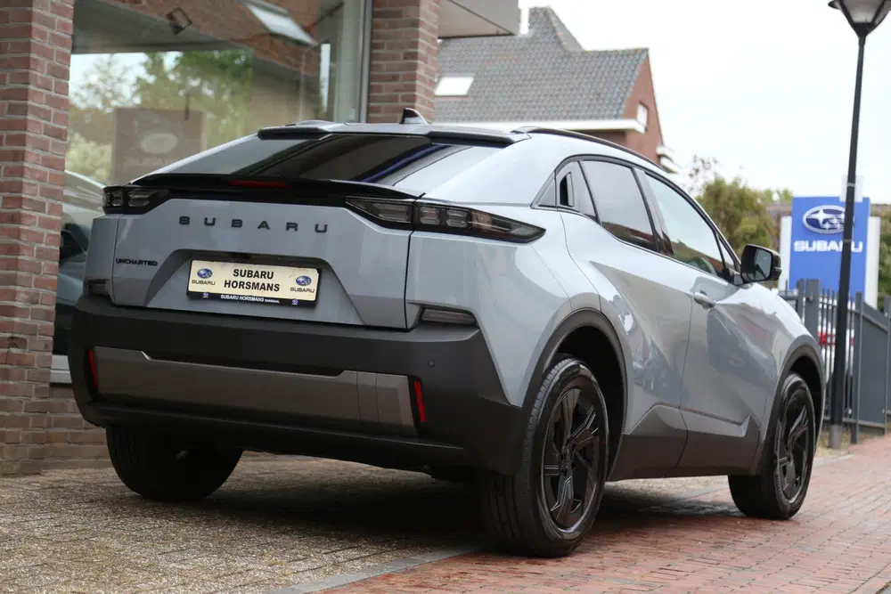 Subaru Uncharted 2E-xcite+ 77 kWh Leer Navi Harman Kardon 3 uit 2026, foto 3