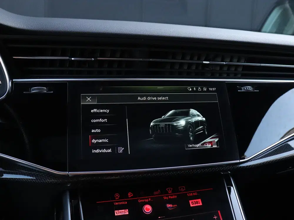 Audi SQ8 4.0 TDI SQ8 quattro uit 2020, foto 12