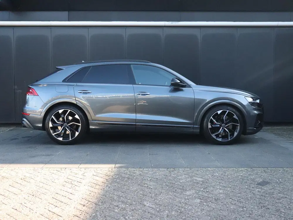 Audi SQ8 4.0 TDI SQ8 quattro uit 2020, foto 4