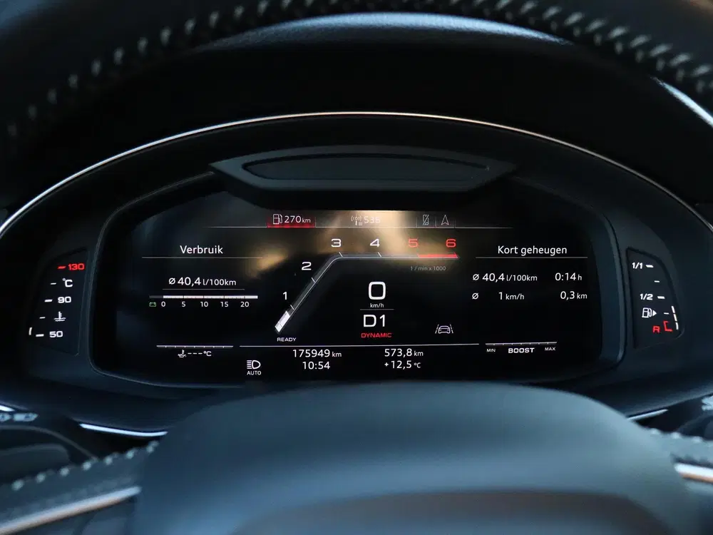 Audi SQ8 4.0 TDI SQ8 quattro uit 2020, foto 5