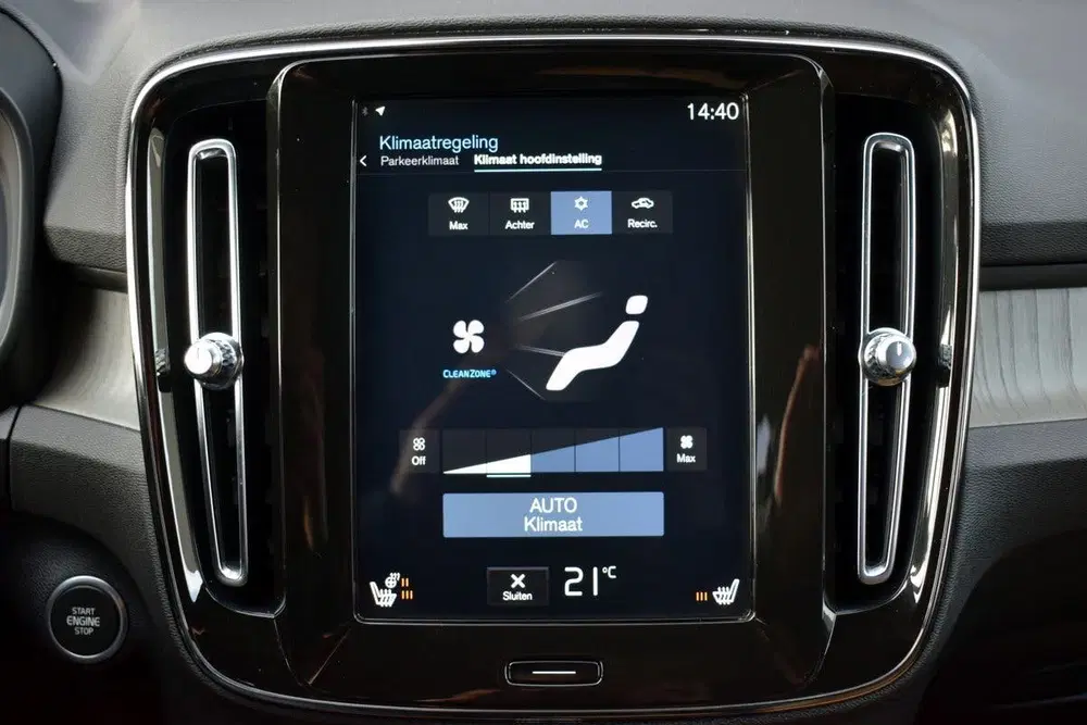 Volvo XC40 2.0 T4 190pk Automaat Inscription LED uit 2019, foto 12