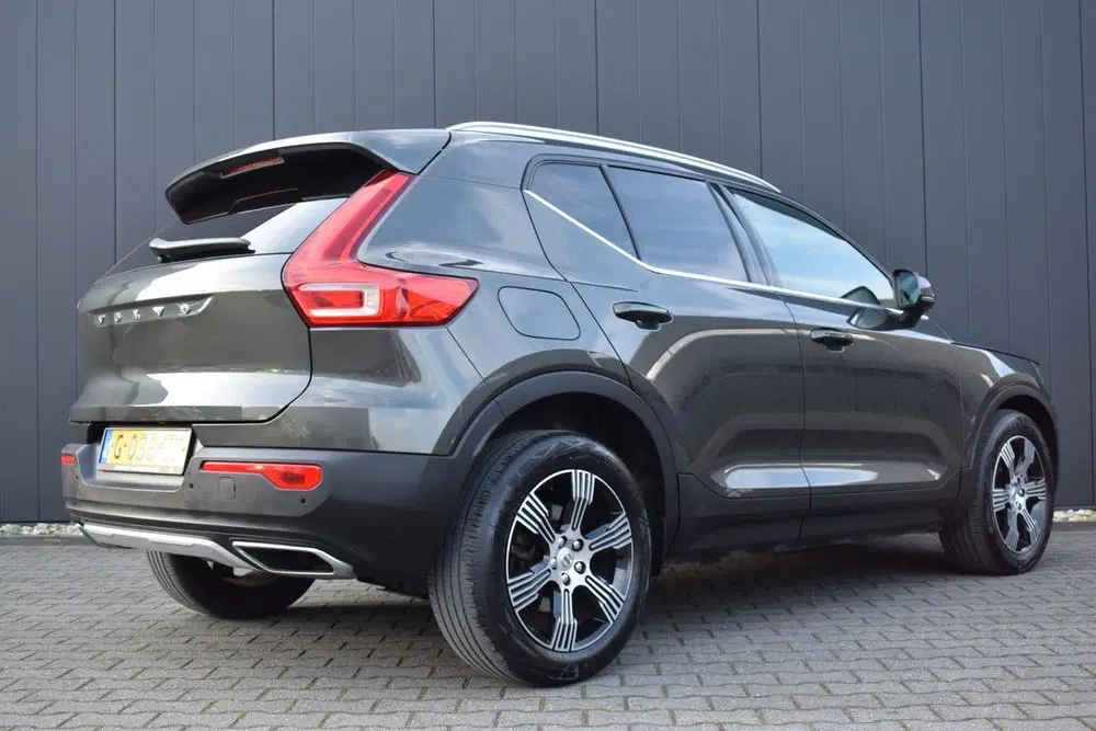 Volvo XC40 2.0 T4 190pk Automaat Inscription LED uit 2019, foto 4