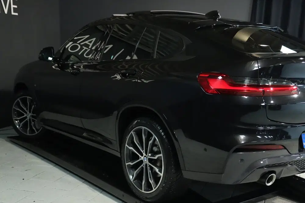 BMW X4 XDrive20i M Sport uit 2020, foto 3