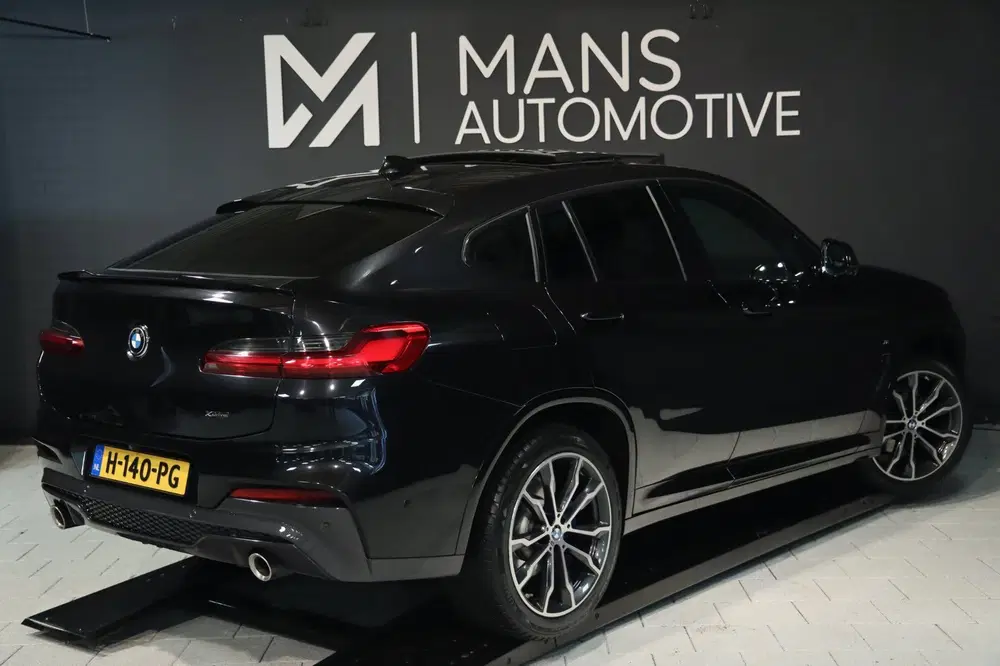 BMW X4 XDrive20i M Sport uit 2020, foto 4