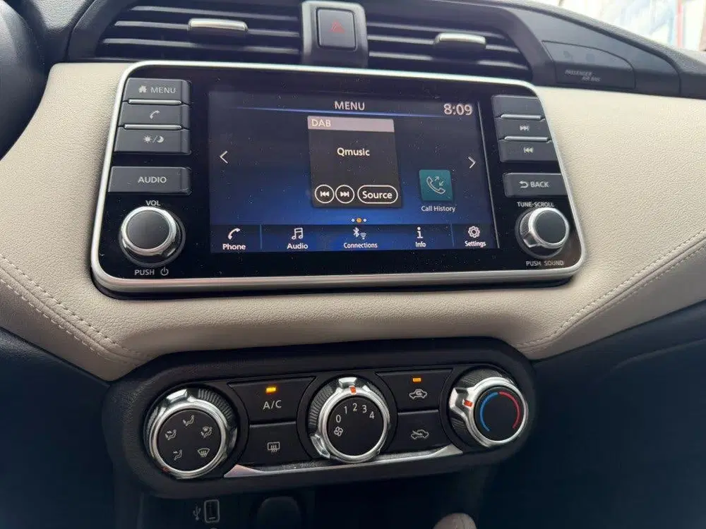 Nissan Micra 1.0 IG-T N-Connecta Navi Carplay PDC Led A uit 2020, foto 10